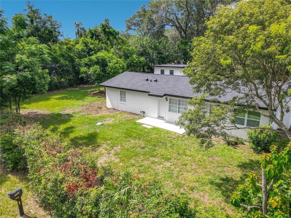 303 LAKE GERTIE ROAD — photo 34 of 35