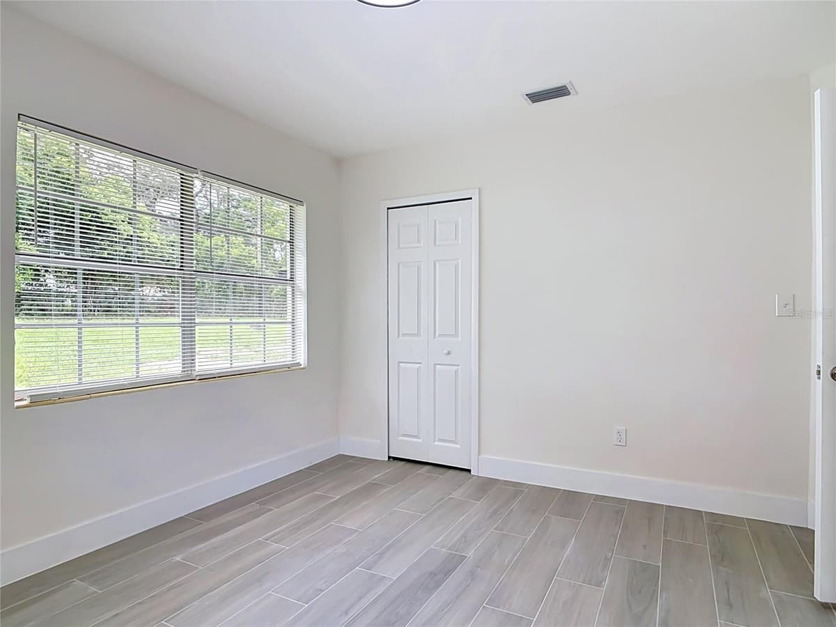 303 LAKE GERTIE ROAD — photo 20 of 35