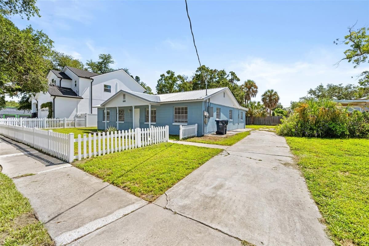 6928 WEST SHORE BOULEVARD — photo 44 of 49