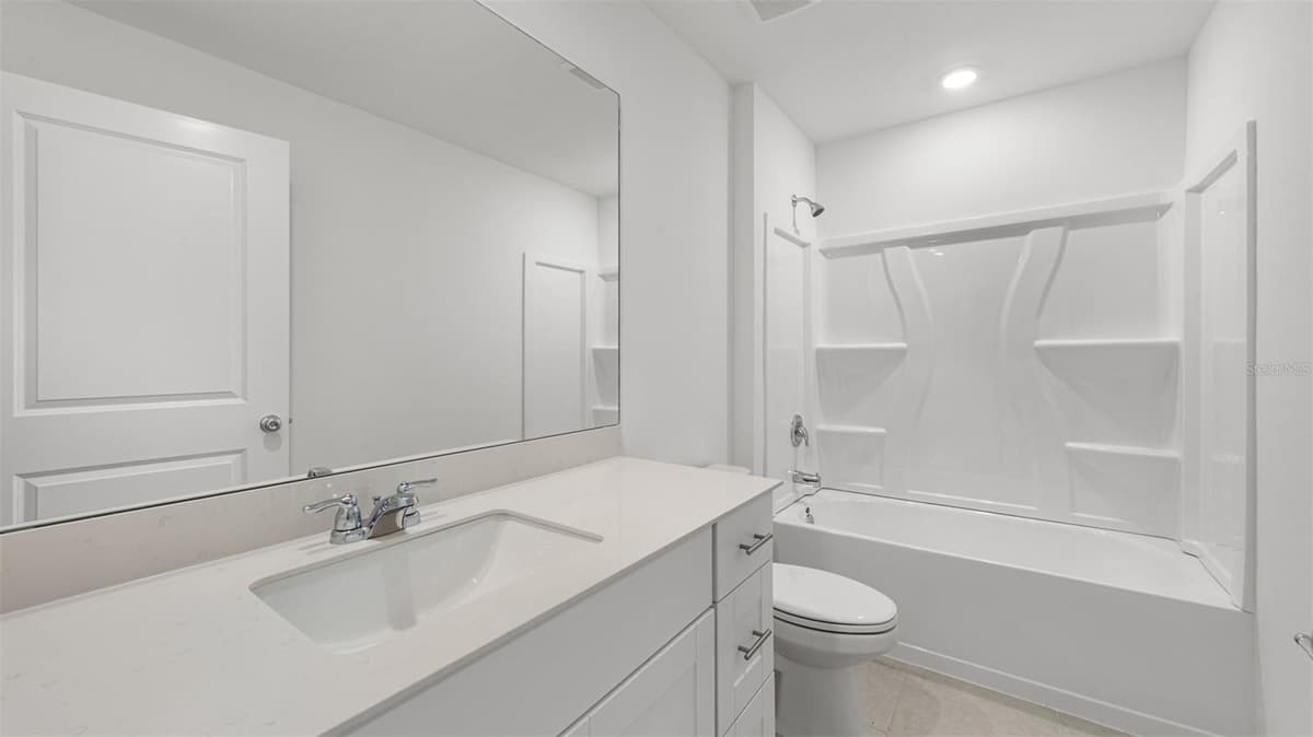 1302 ARROW STREET — photo 8 of 26