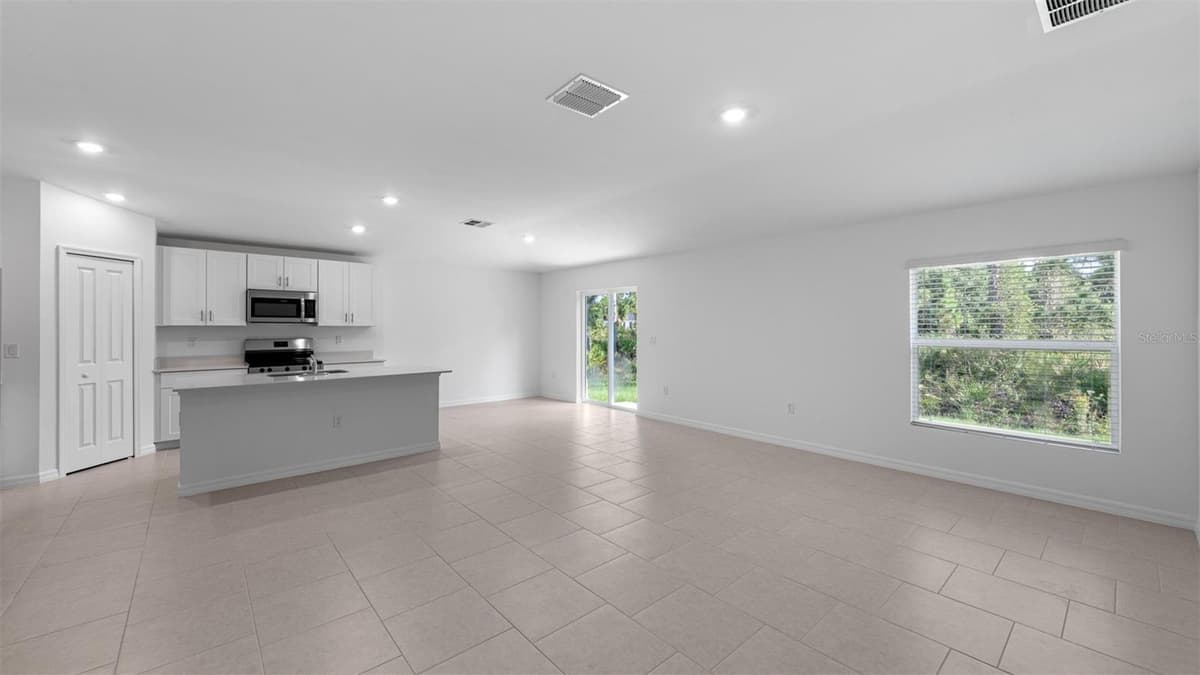 1302 ARROW STREET — photo 19 of 26