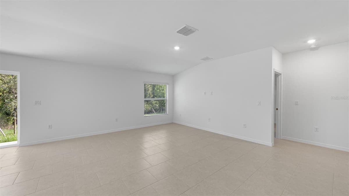 1302 ARROW STREET — photo 20 of 26