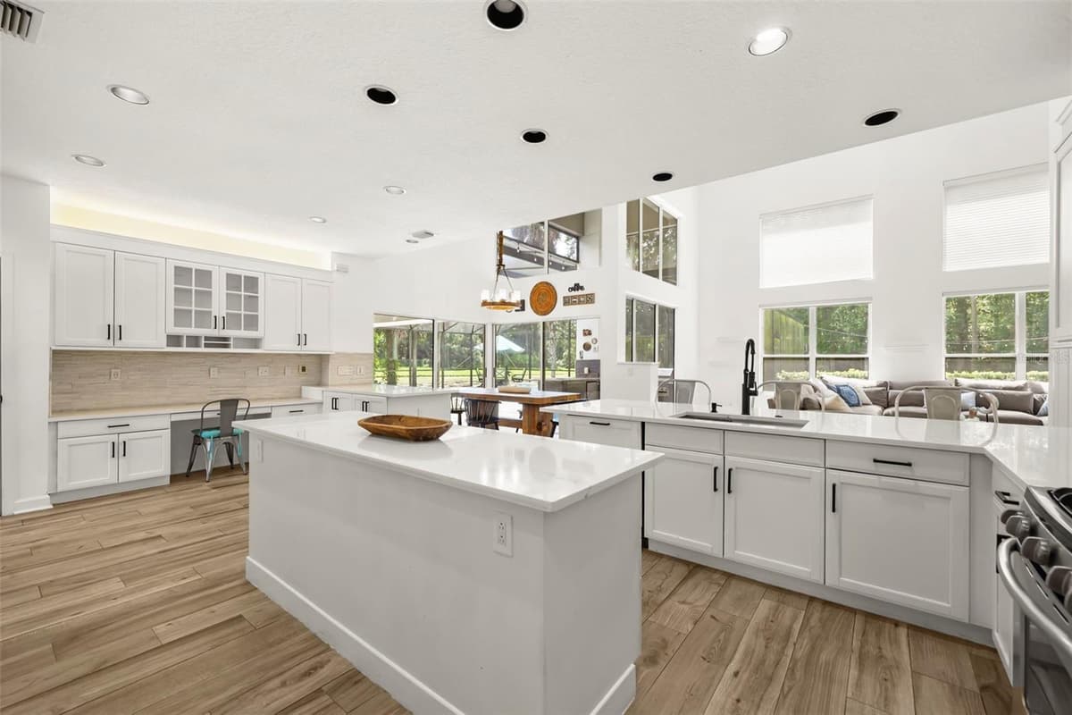 359 VISTA OAK DRIVE — photo 18 of 61