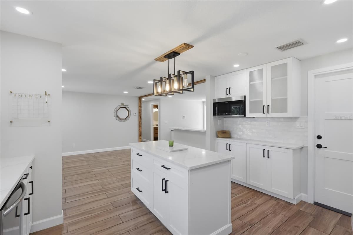 6509 REED DRIVE — photo 18 of 33