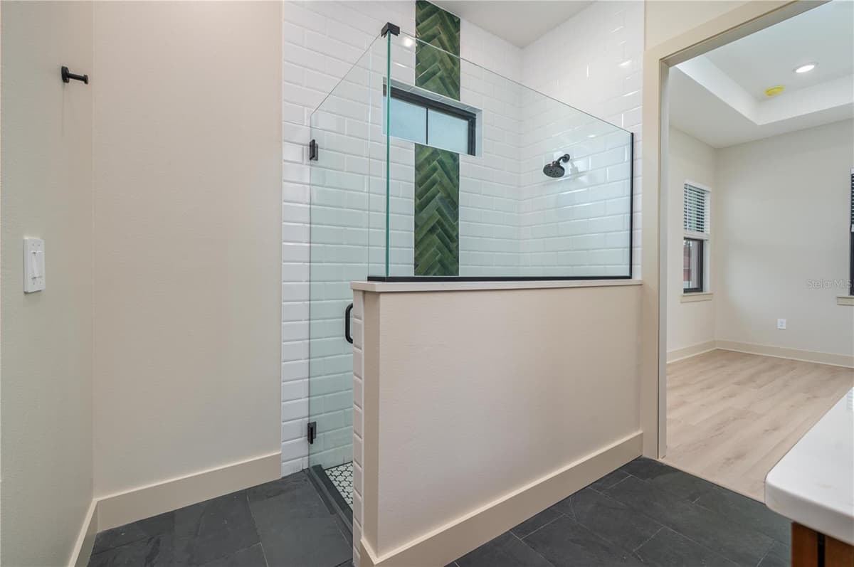 5410 PARKER ESTATES LOOP — photo 17 of 34