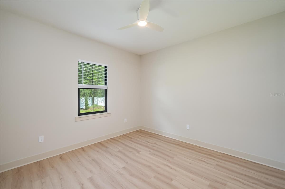5410 PARKER ESTATES LOOP — photo 21 of 34