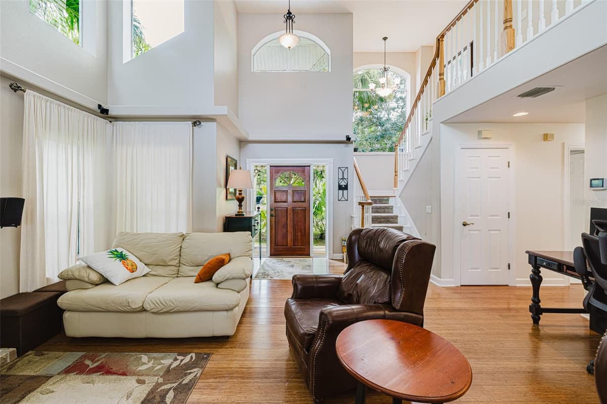13668 MARQUETTE BOULEVARD — photo 13 of 94