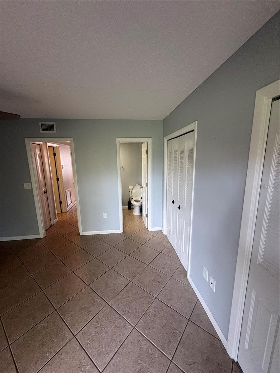 9 QUAILS RUN BOULEVARD — photo 24 of 36