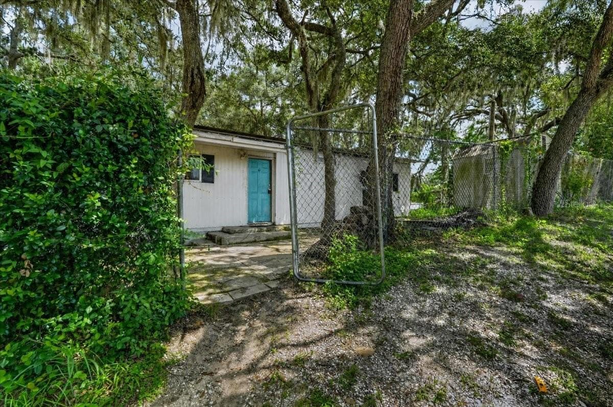 12489 45TH TERRACE — photo 3 of 44