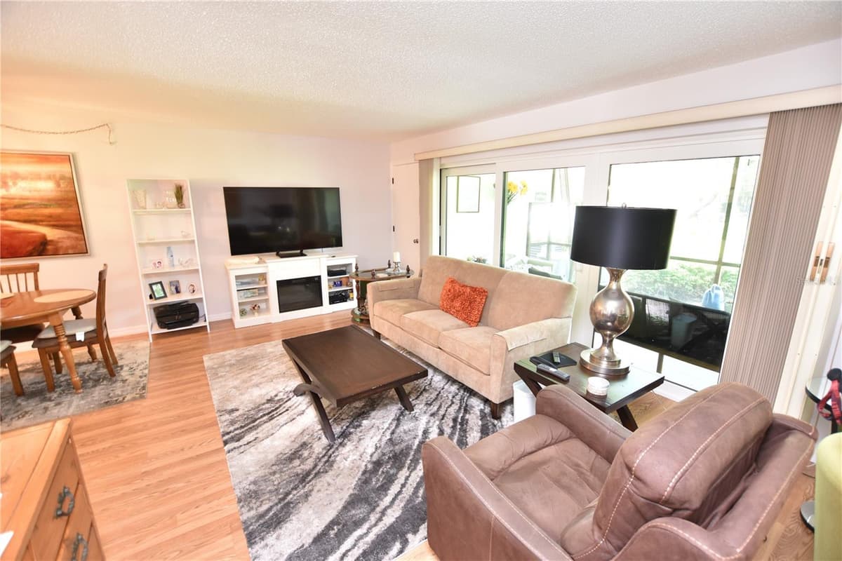 4626 RINGWOOD MEADOW — photo 10 of 17