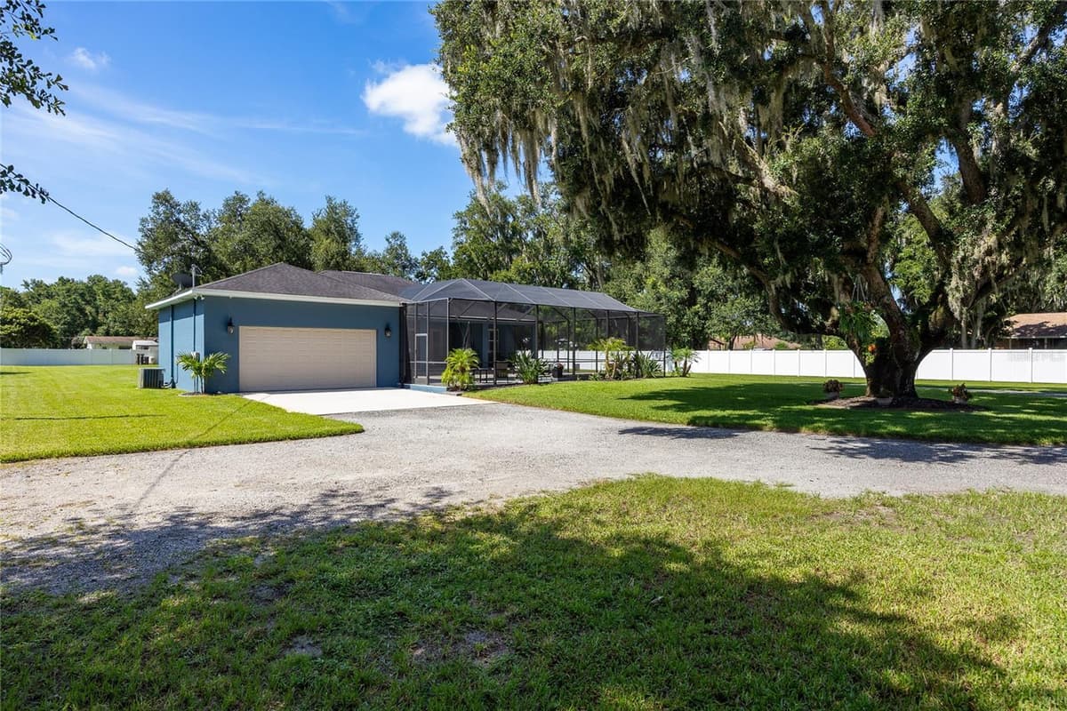 6010 BOB HEAD ROAD — photo 7 of 41