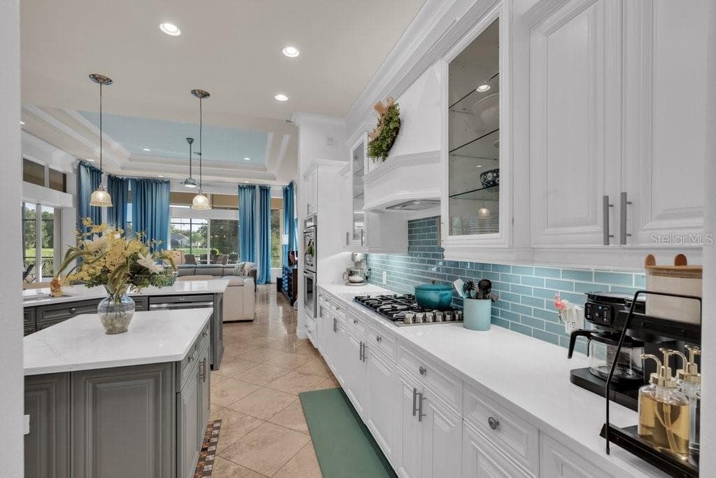 6217 KINGBIRD MANOR DRIVE — photo 24 of 95