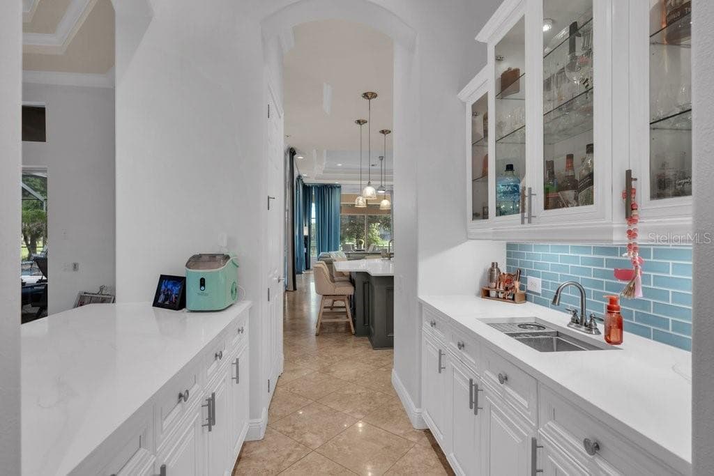 6217 KINGBIRD MANOR DRIVE — photo 18 of 95