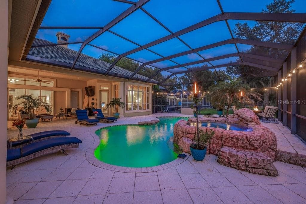 6217 KINGBIRD MANOR DRIVE — photo 2 of 95