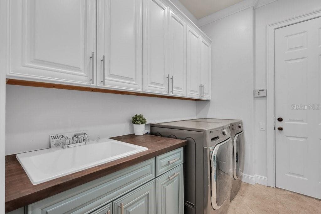 6217 KINGBIRD MANOR DRIVE — photo 33 of 95