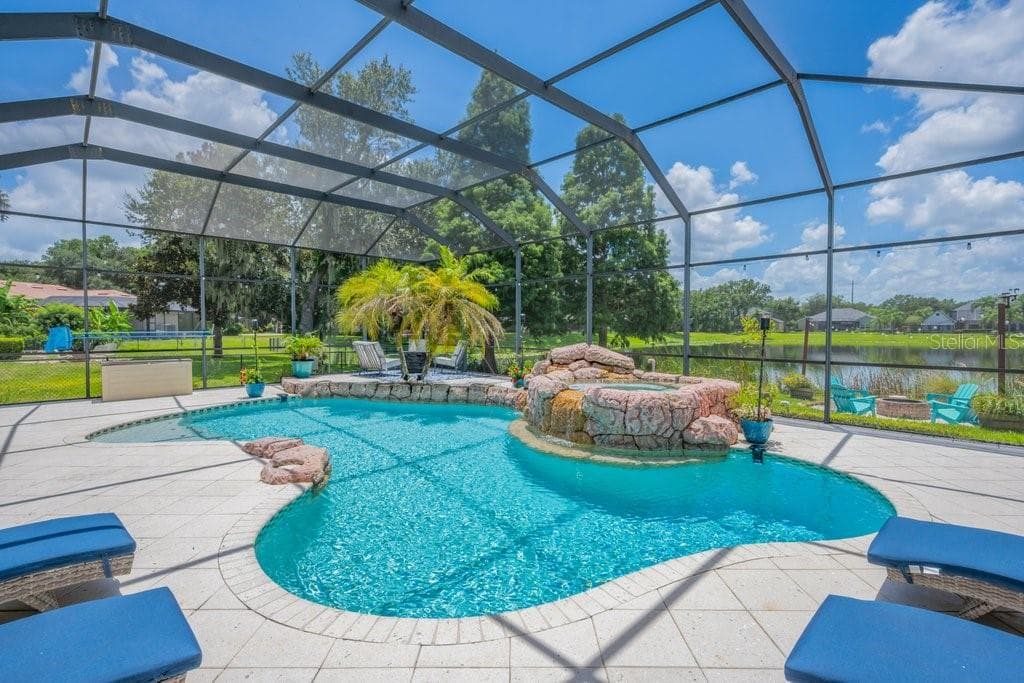 6217 KINGBIRD MANOR DRIVE — photo 56 of 95