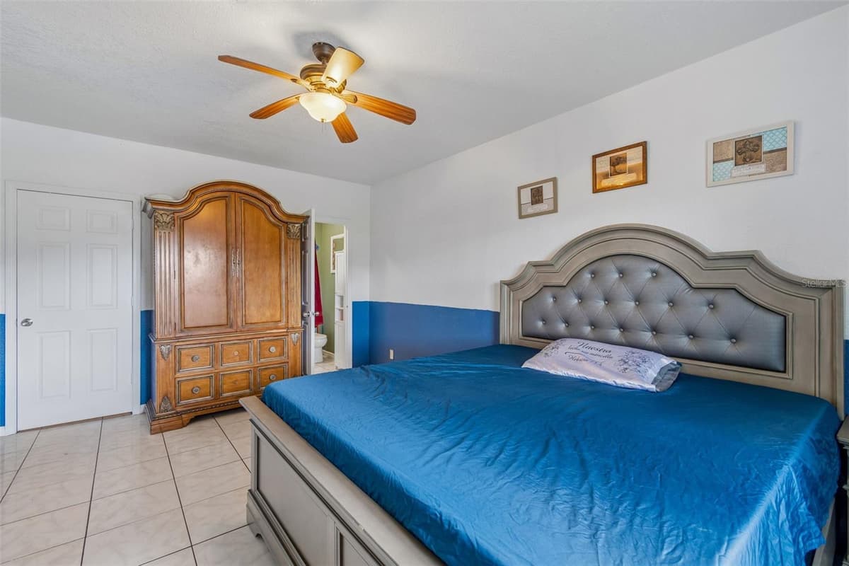 7307 HUNTLEY AVENUE — photo 17 of 33