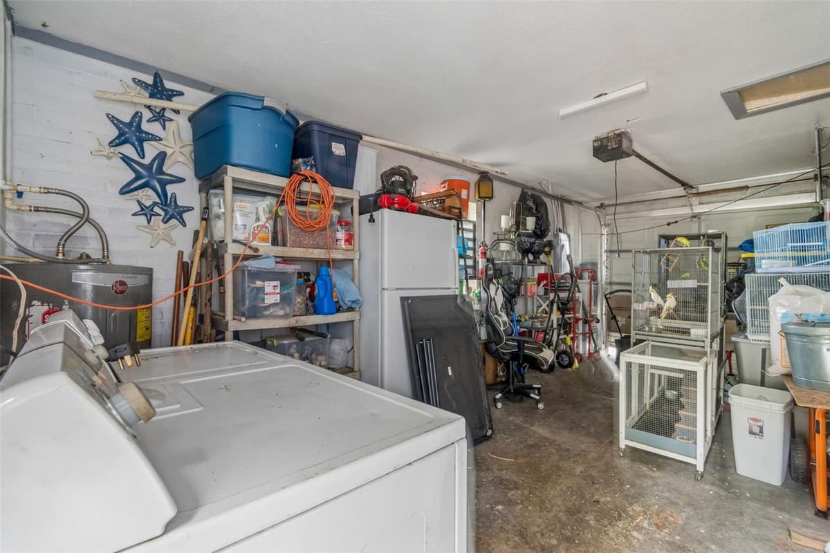 7307 HUNTLEY AVENUE — photo 25 of 33