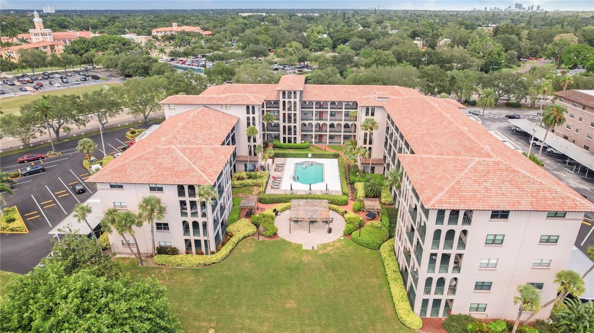 6150 GULFPORT BOULEVARD — photo 32 of 38