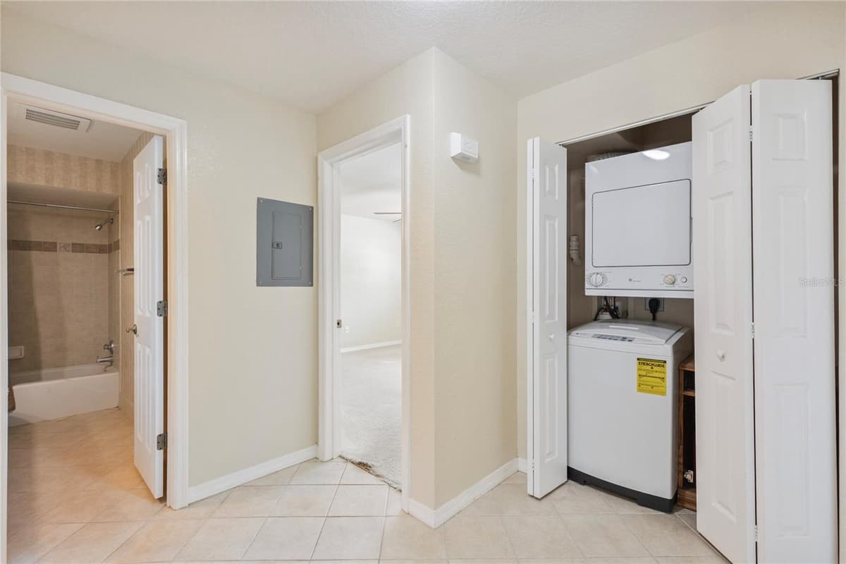 6150 GULFPORT BOULEVARD — photo 21 of 38
