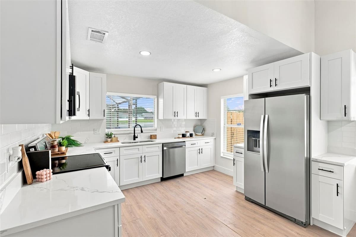 8723 OSAGE DRIVE — photo 15 of 47