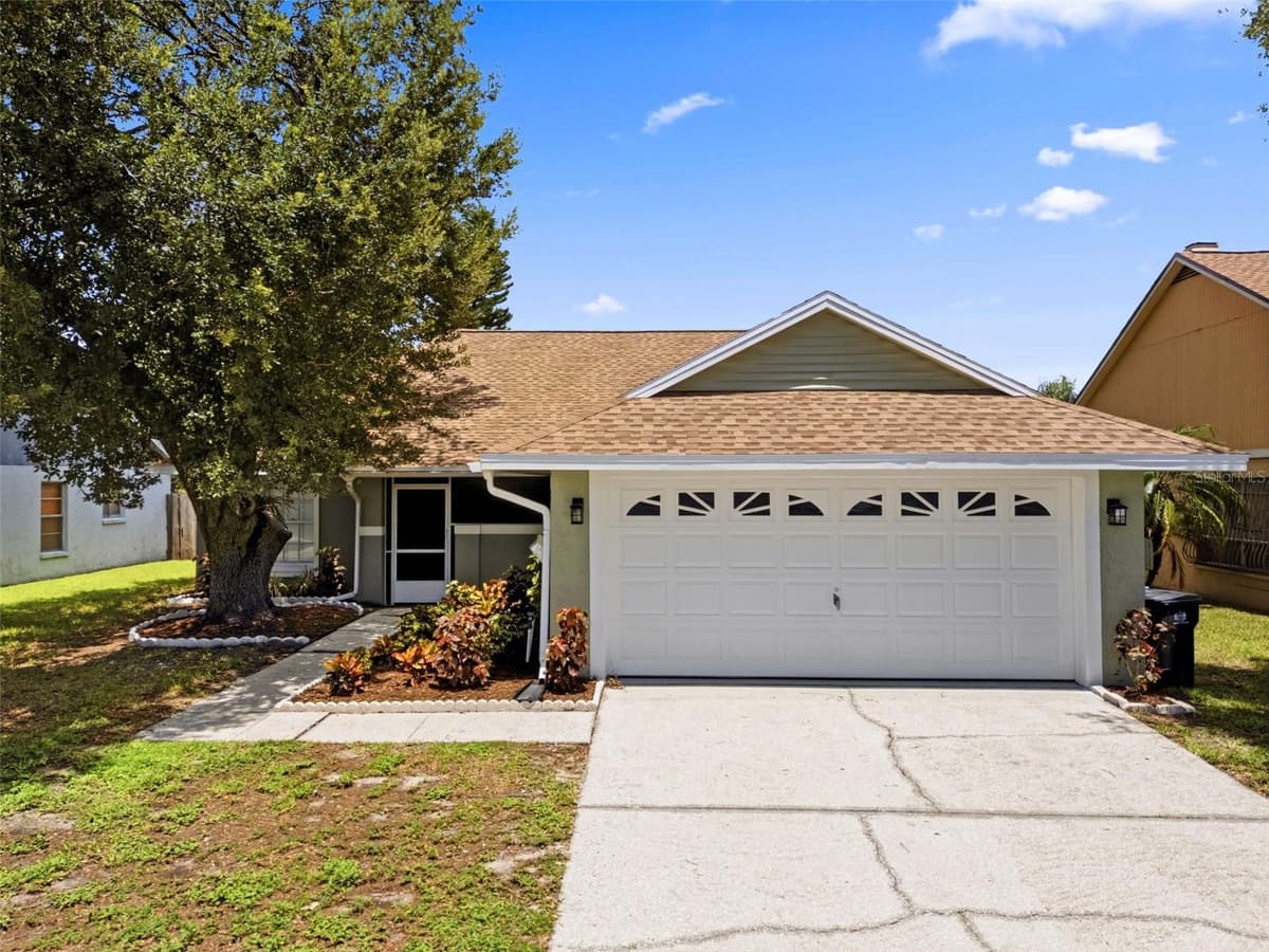 8723 OSAGE DRIVE — photo 3 of 47