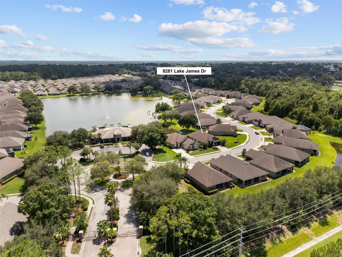 8281 LAKE JAMES DRIVE — photo 5 of 53