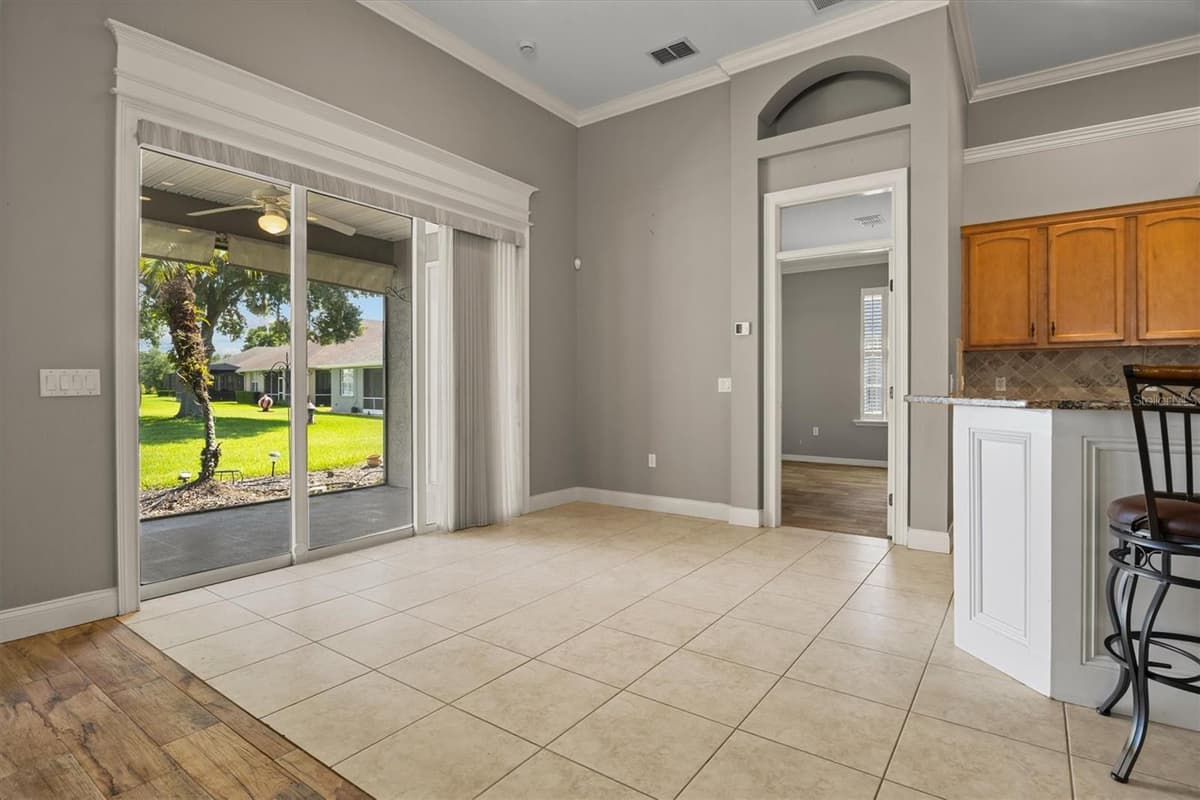 8281 LAKE JAMES DRIVE — photo 12 of 53