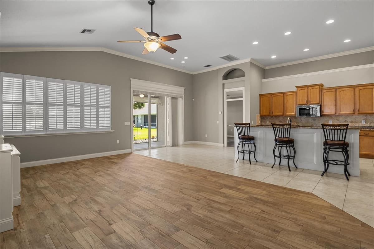 8281 LAKE JAMES DRIVE — photo 17 of 53