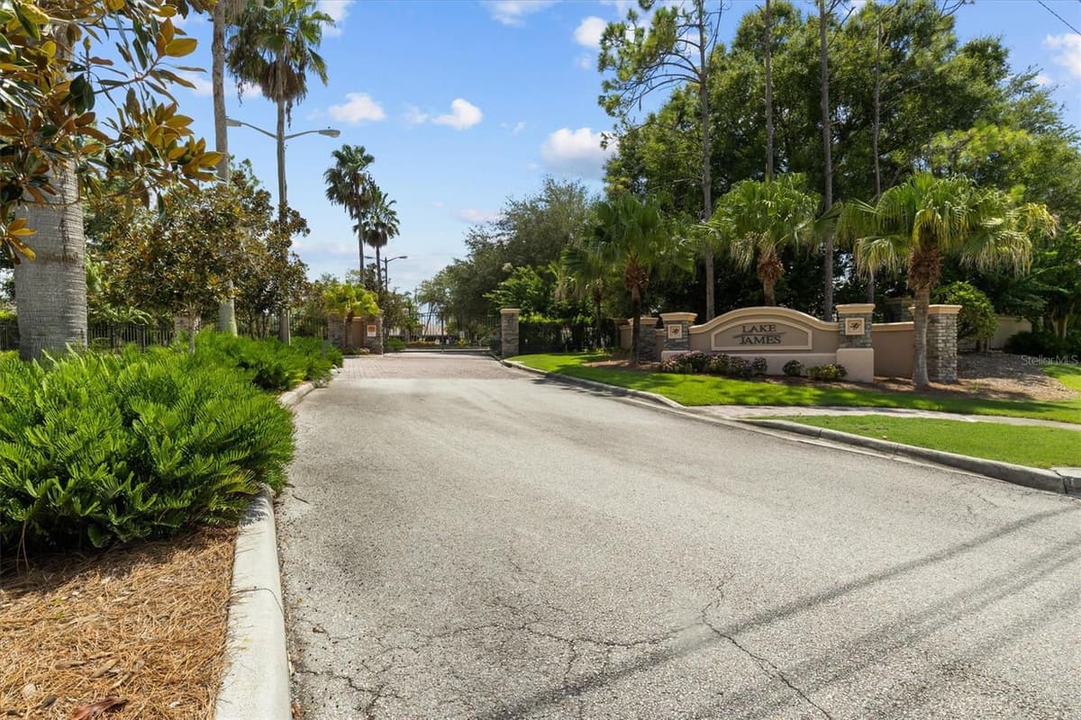 8281 LAKE JAMES DRIVE — photo 44 of 53