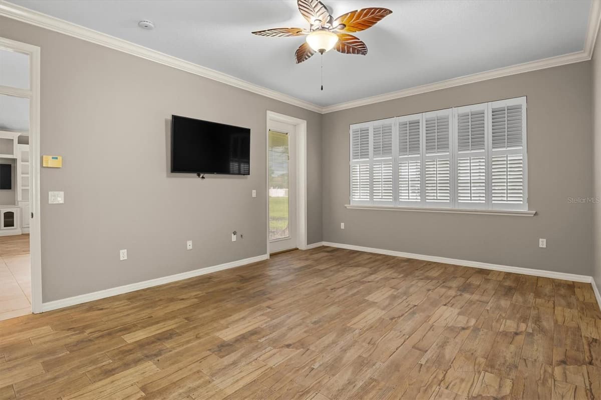 8281 LAKE JAMES DRIVE — photo 21 of 53