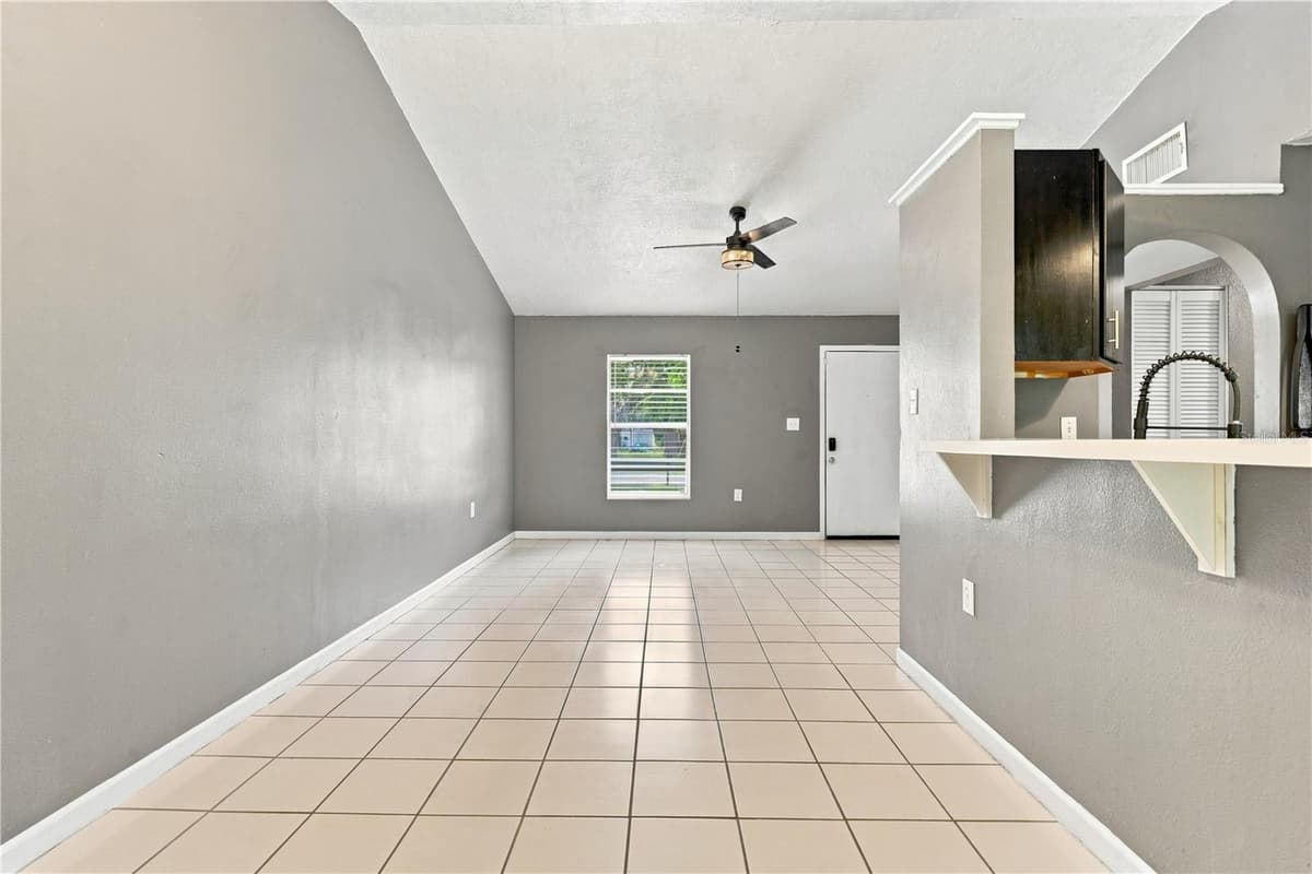 336 RIVIERA DRIVE — photo 17 of 36