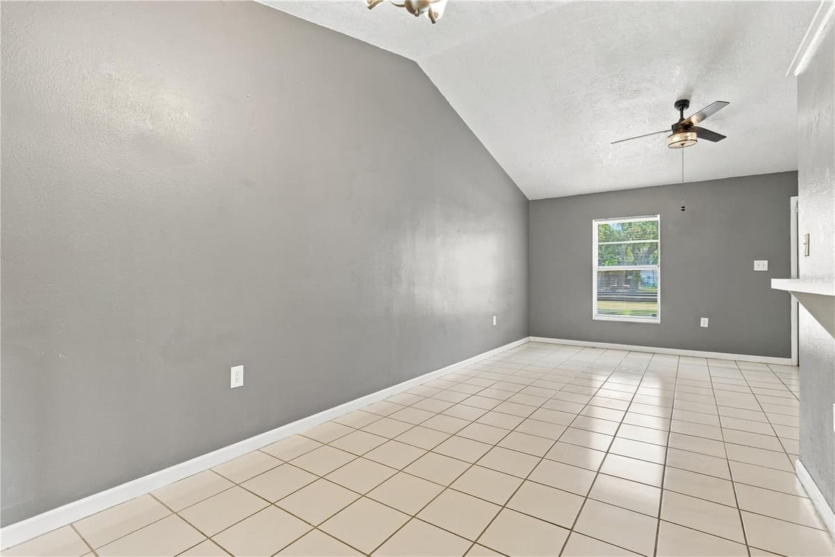 336 RIVIERA DRIVE — photo 18 of 36