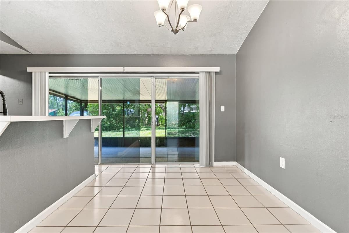336 RIVIERA DRIVE — photo 12 of 36