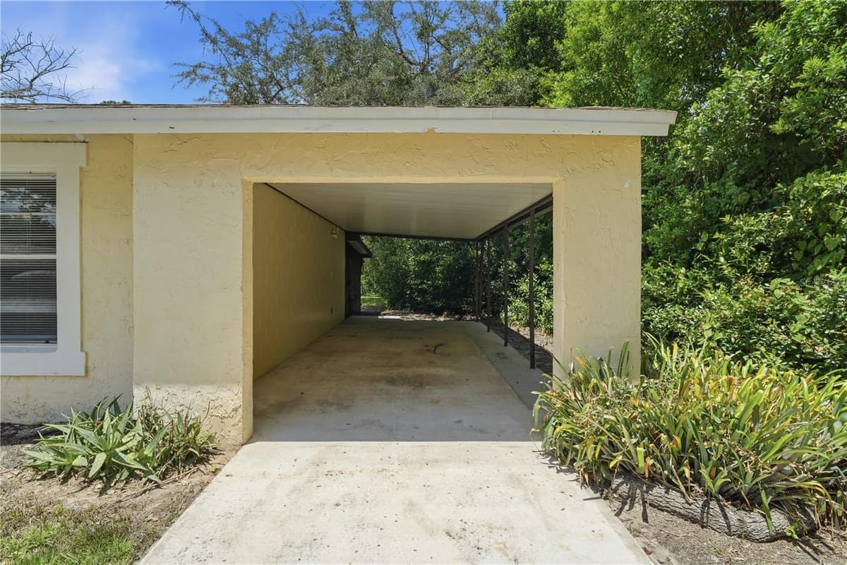 336 RIVIERA DRIVE — photo 4 of 36
