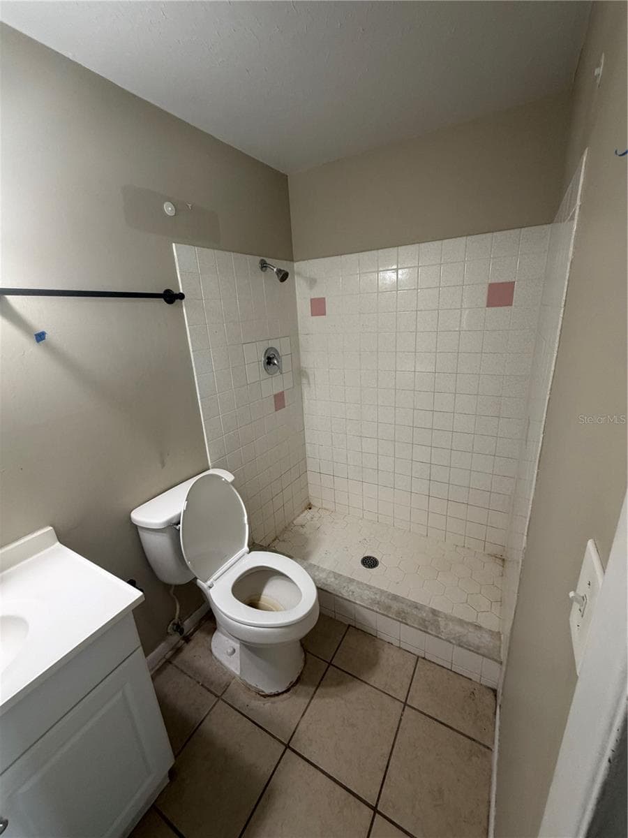 2129 DANA PLACE — photo 14 of 37