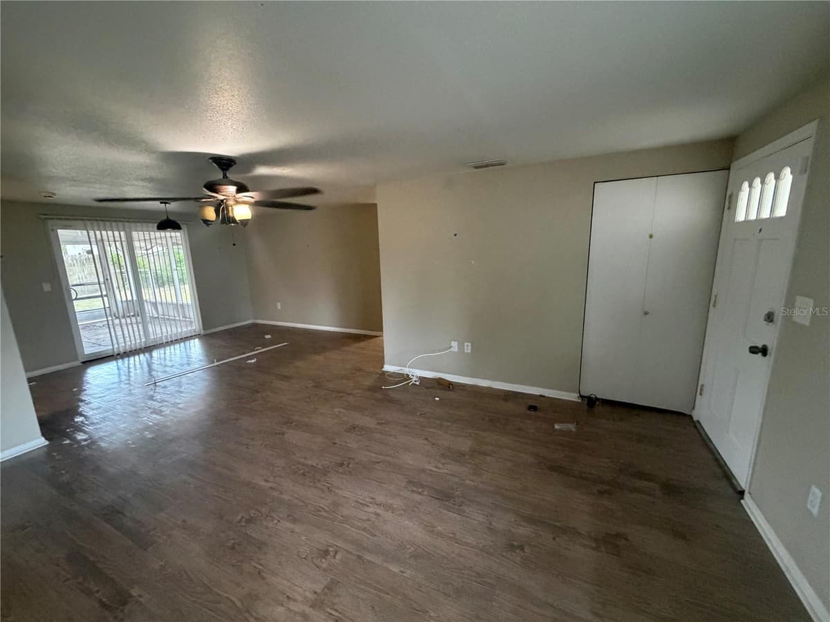 2129 DANA PLACE — photo 6 of 37