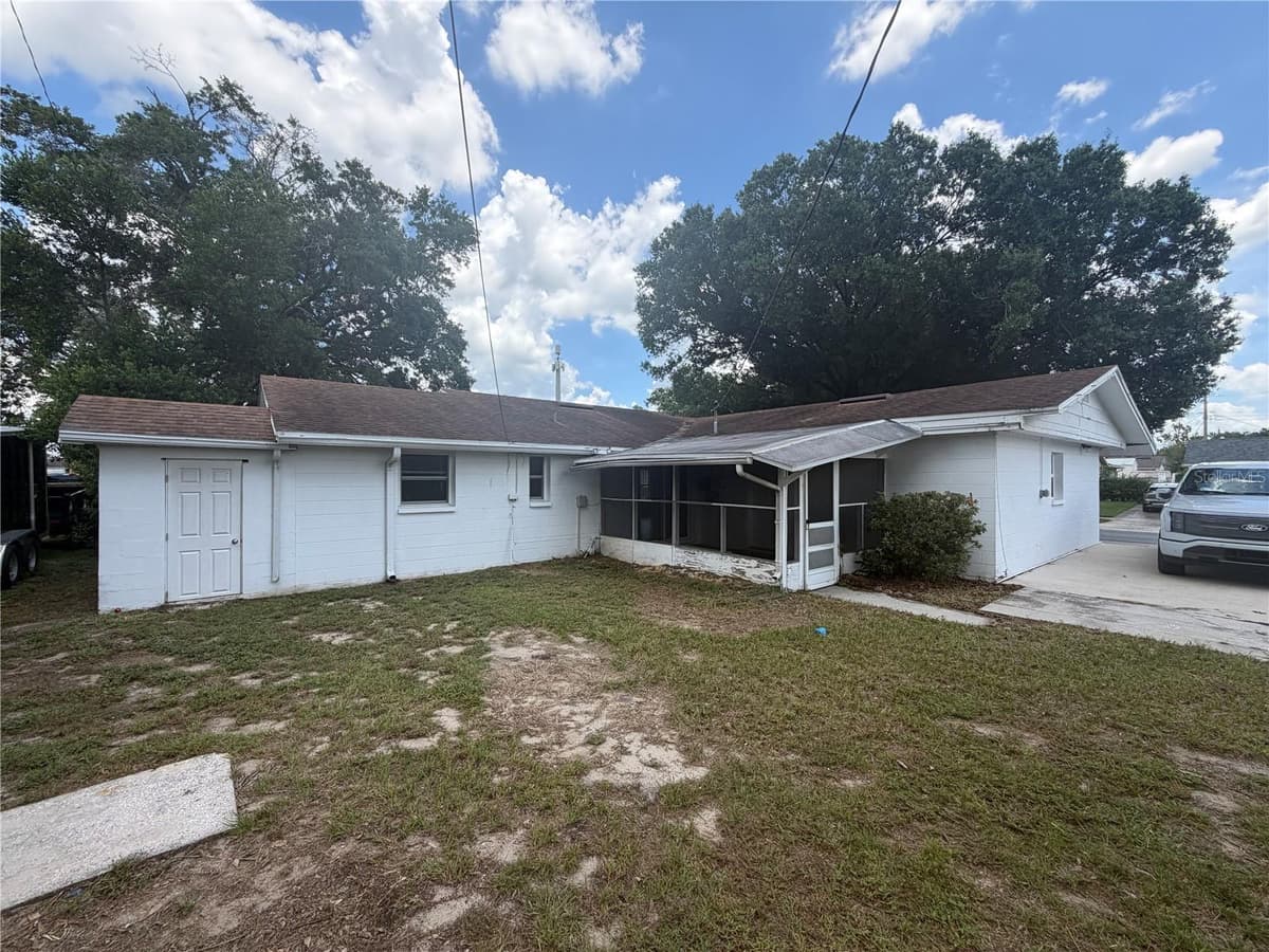 2129 DANA PLACE — photo 33 of 37