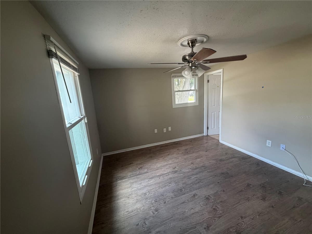 2129 DANA PLACE — photo 13 of 37