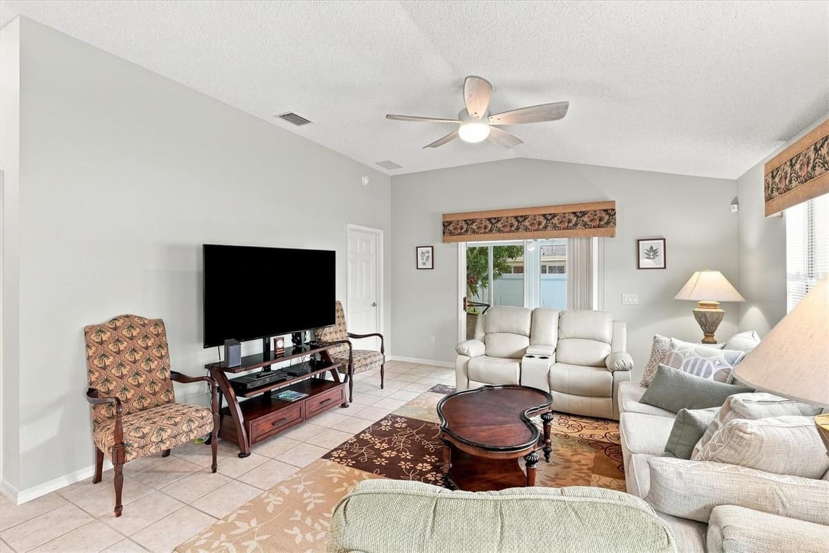 1674 GOVAN PLACE — photo 17 of 49