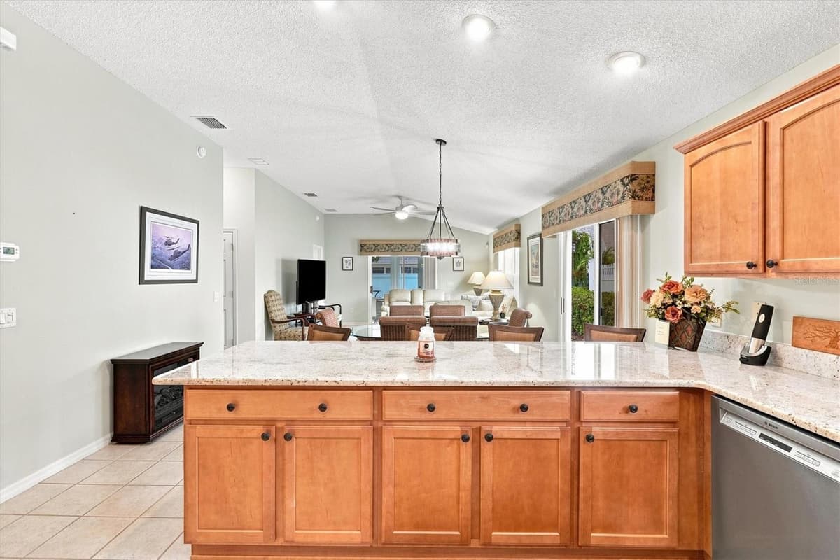 1674 GOVAN PLACE — photo 12 of 49