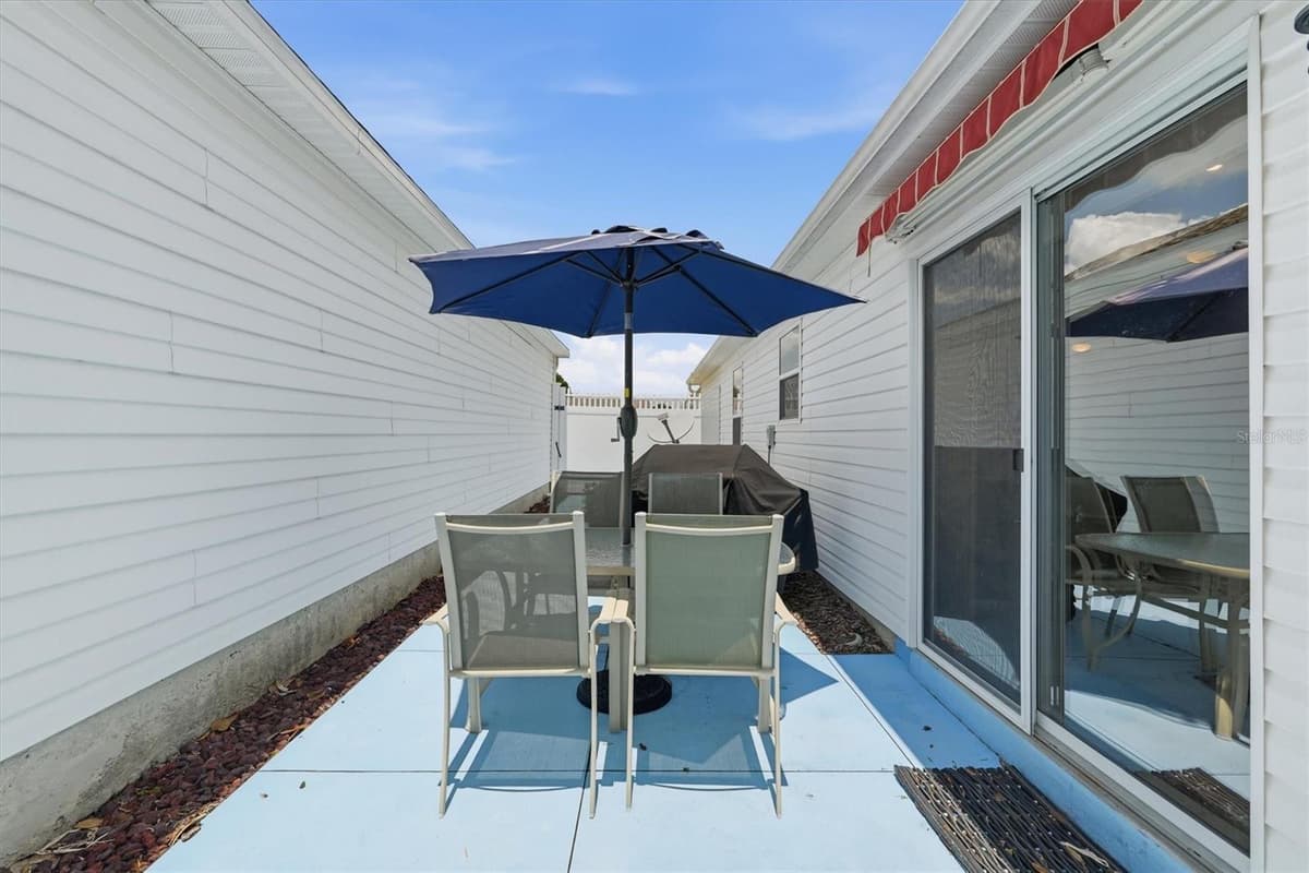 1674 GOVAN PLACE — photo 36 of 49