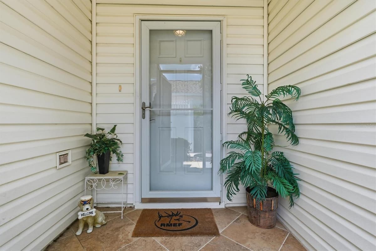 1674 GOVAN PLACE — photo 7 of 49