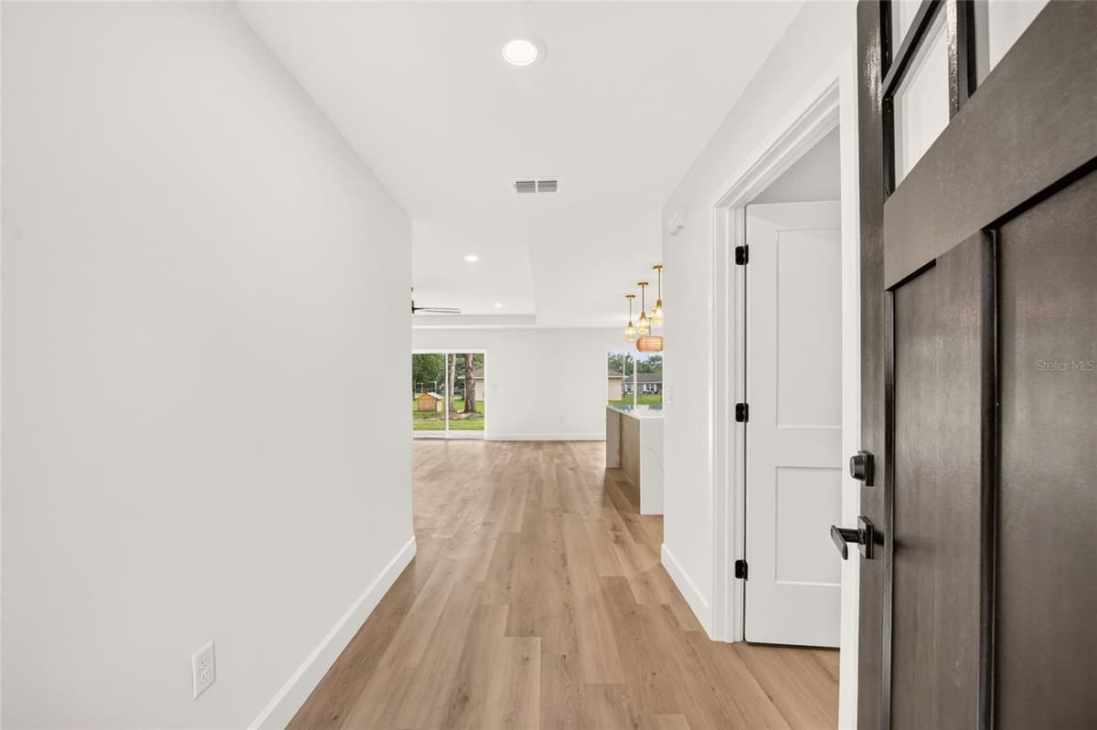 4252 135 LANE — photo 3 of 33
