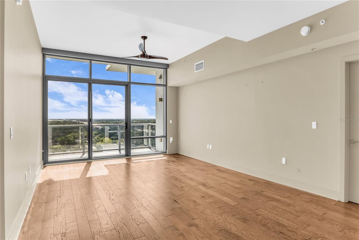 260 OSCEOLA AVENUE — photo 4 of 33