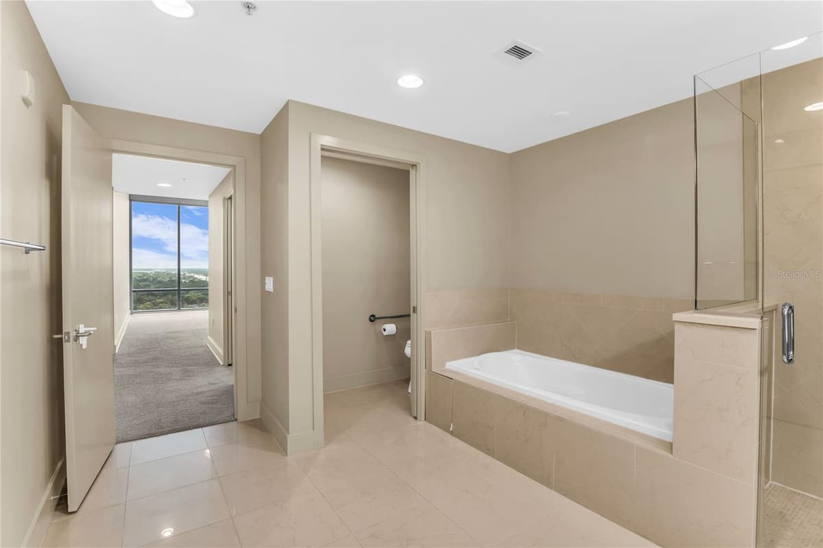 260 OSCEOLA AVENUE — photo 16 of 33