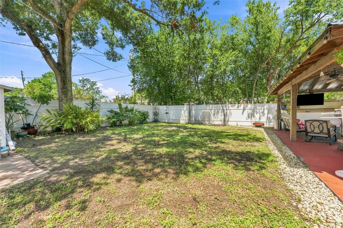 1317 DIVOT LANE — photo 33 of 51