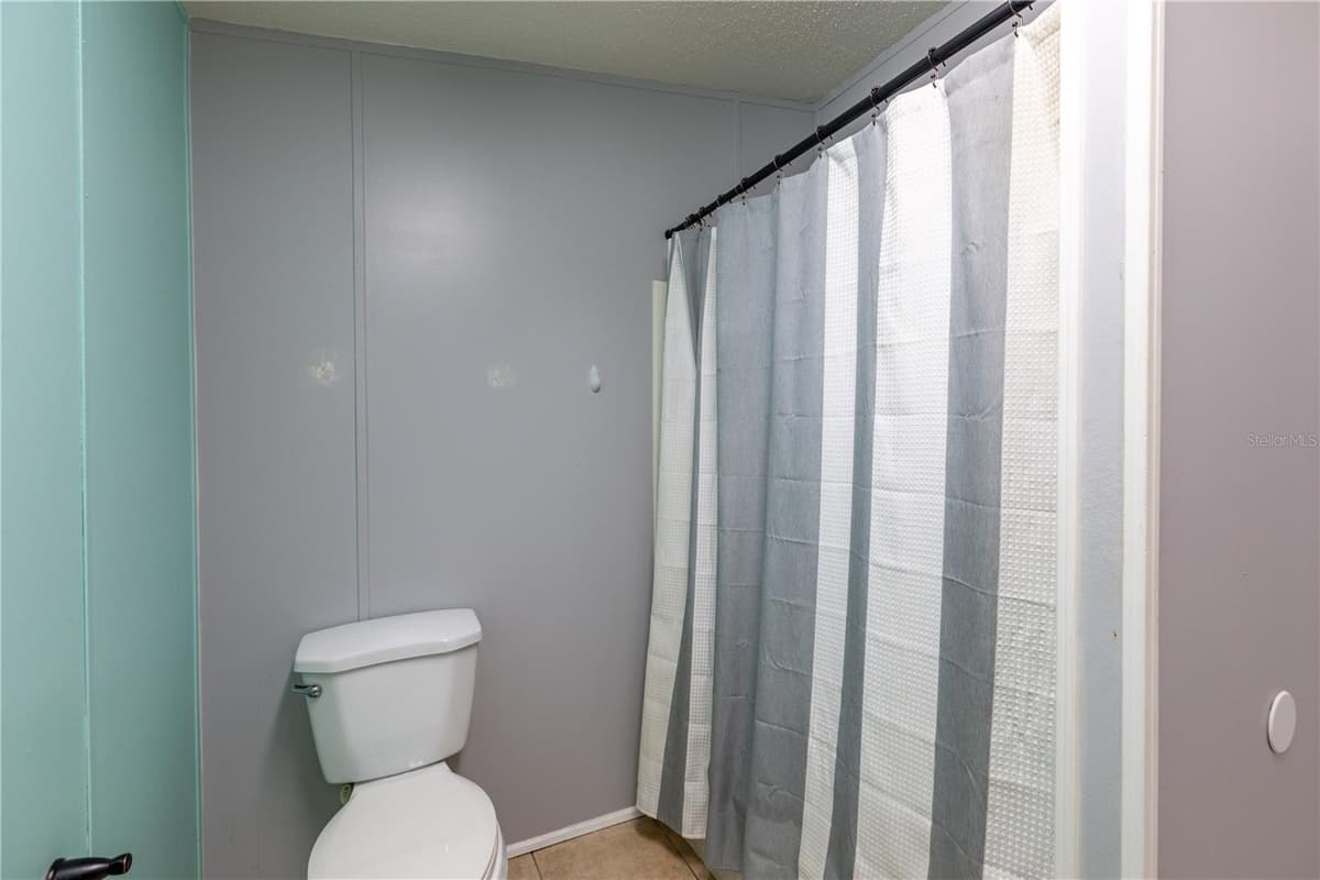 104 EVERETT STREET — photo 23 of 29