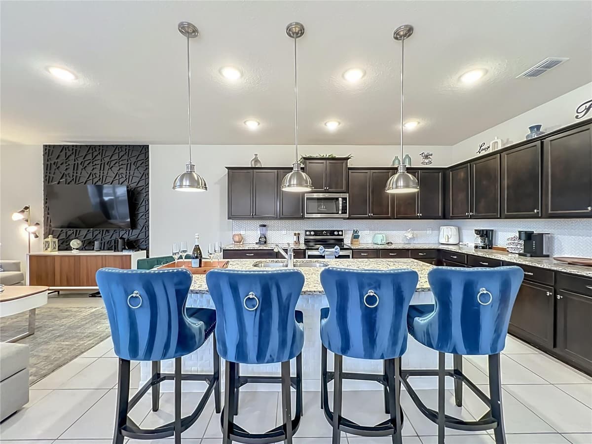 4498 KAIPO ROAD — photo 9 of 100