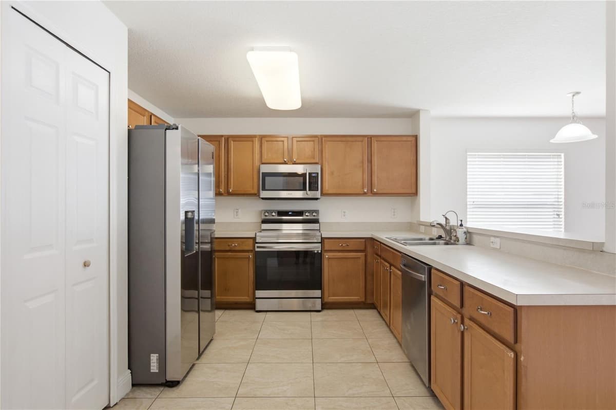 128 BELLA ROSA CIRCLE — photo 12 of 39